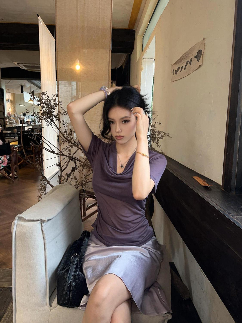 Purple knitted short-sleeve top with high-waist slimming skirt