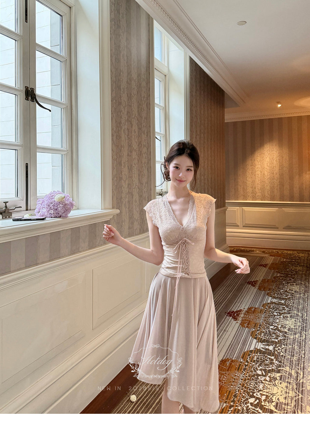 Lace Tie Top / Irregular Hem Skirt Elegant Set