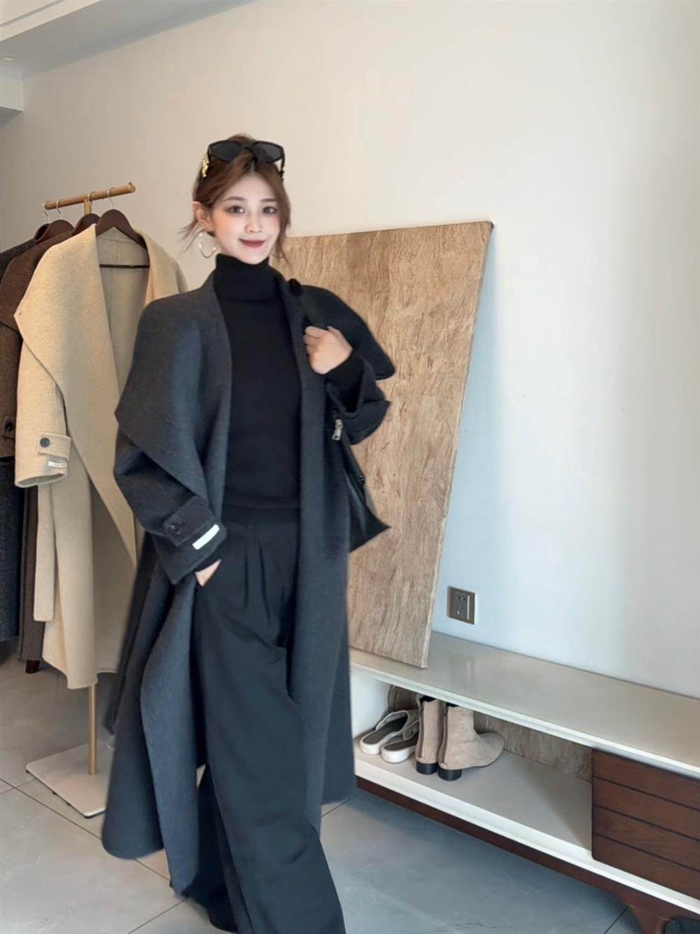 Women's Mid-Length Double-Faced Wool Coat