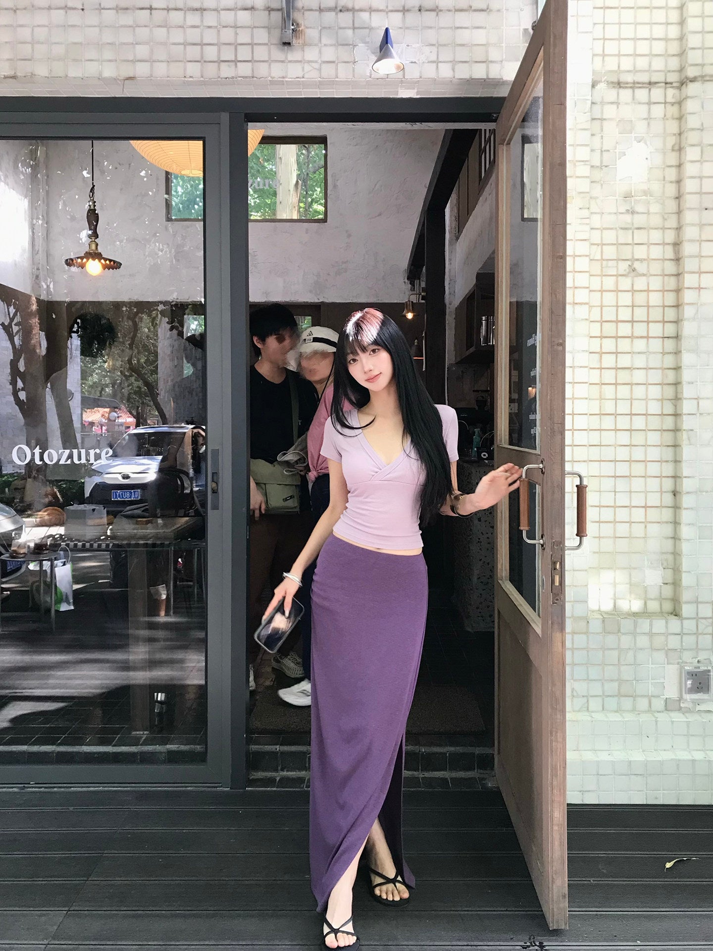 Purple V-neck short-sleeve top