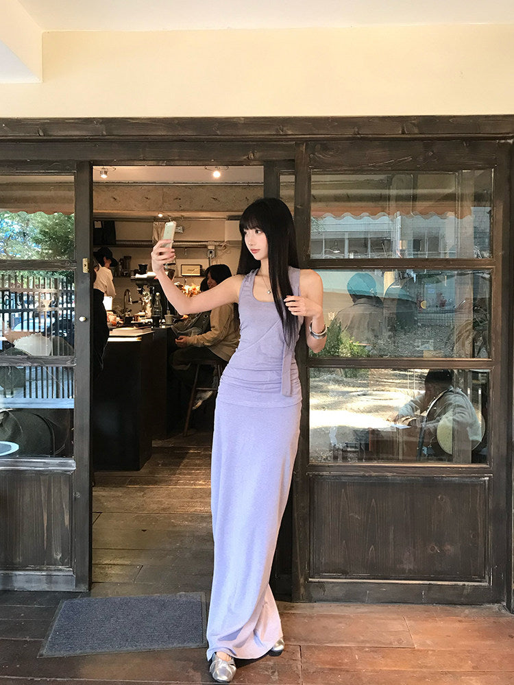 Purple form-fitting long dress