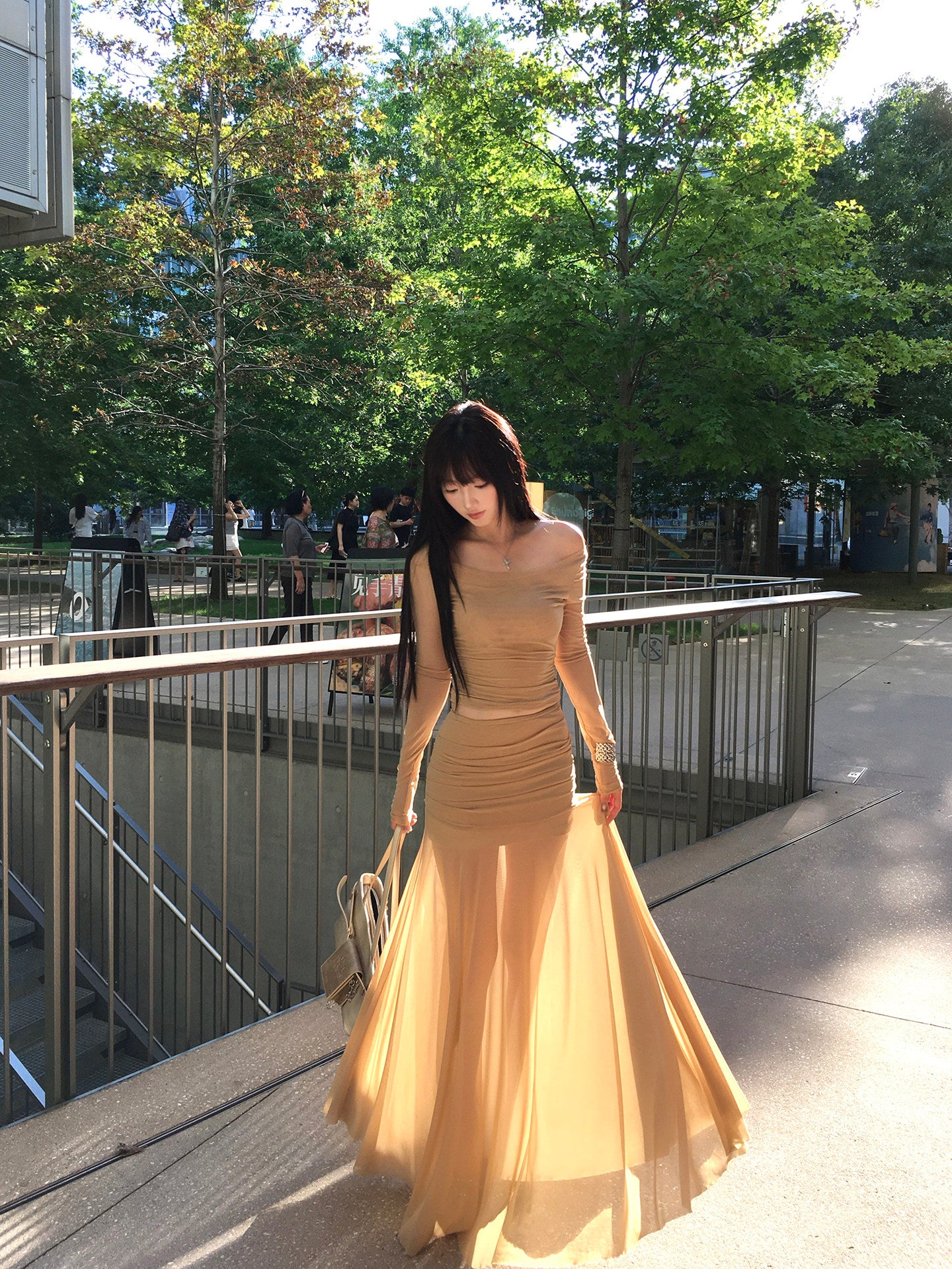 tube top+top+skirt