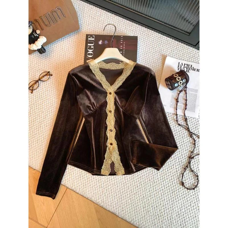 Women's Vintage Lace-Trim V-Neck Long-Sleeve Velvet Top