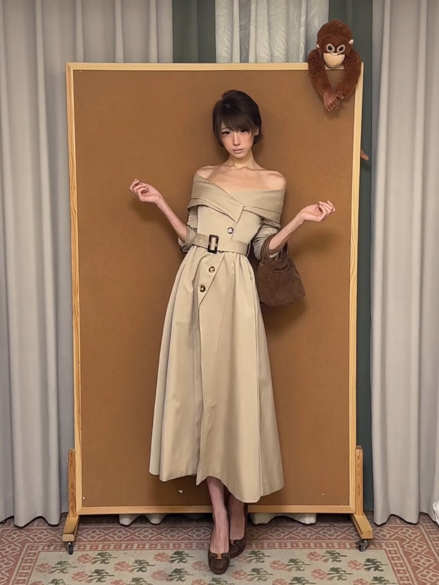 British-Style Off-Shoulder Khaki Trench Coat