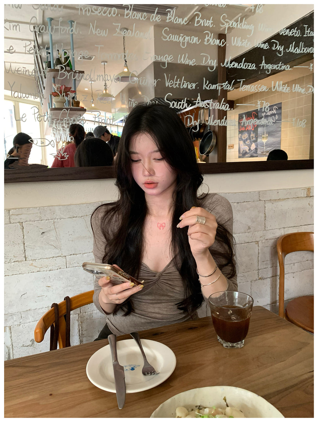 여성용 텐셀 울 V넥 트위스트 프론트 긴팔 탑