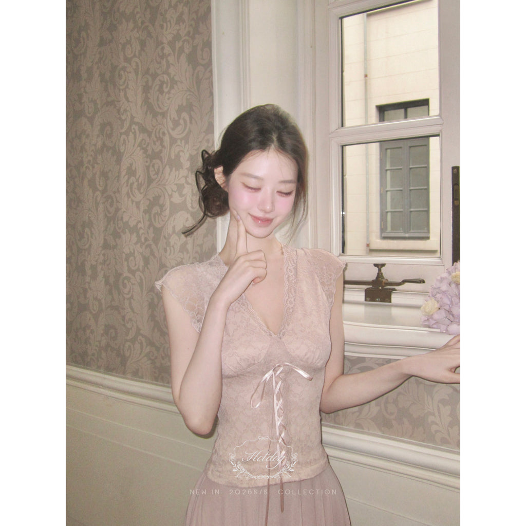 Lace Tie Top / Irregular Hem Skirt Elegant Set