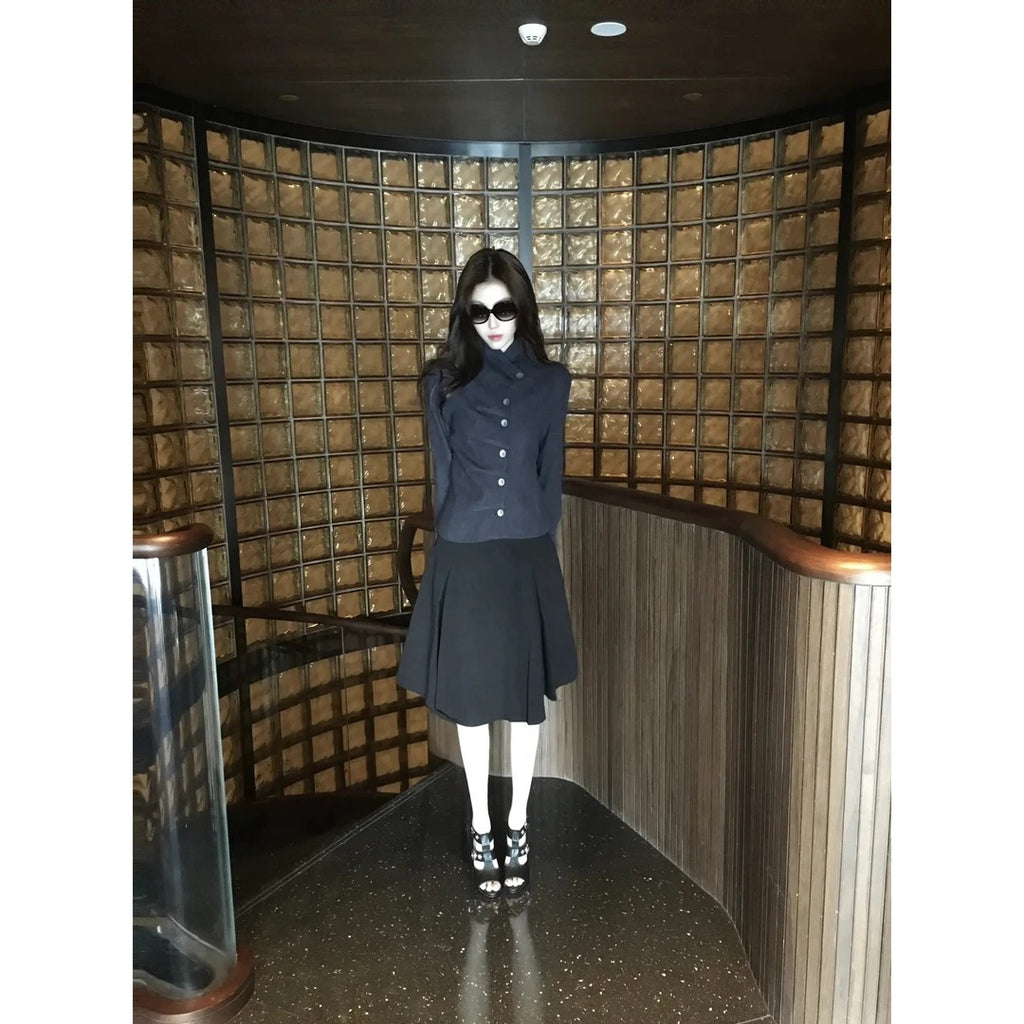 3D Pleated Oblique Placket Square Shoulder Blazer