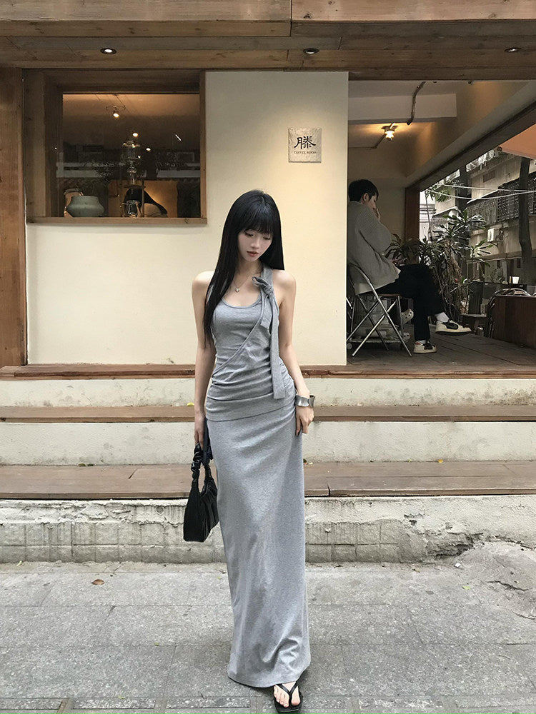 Purple form-fitting long dress