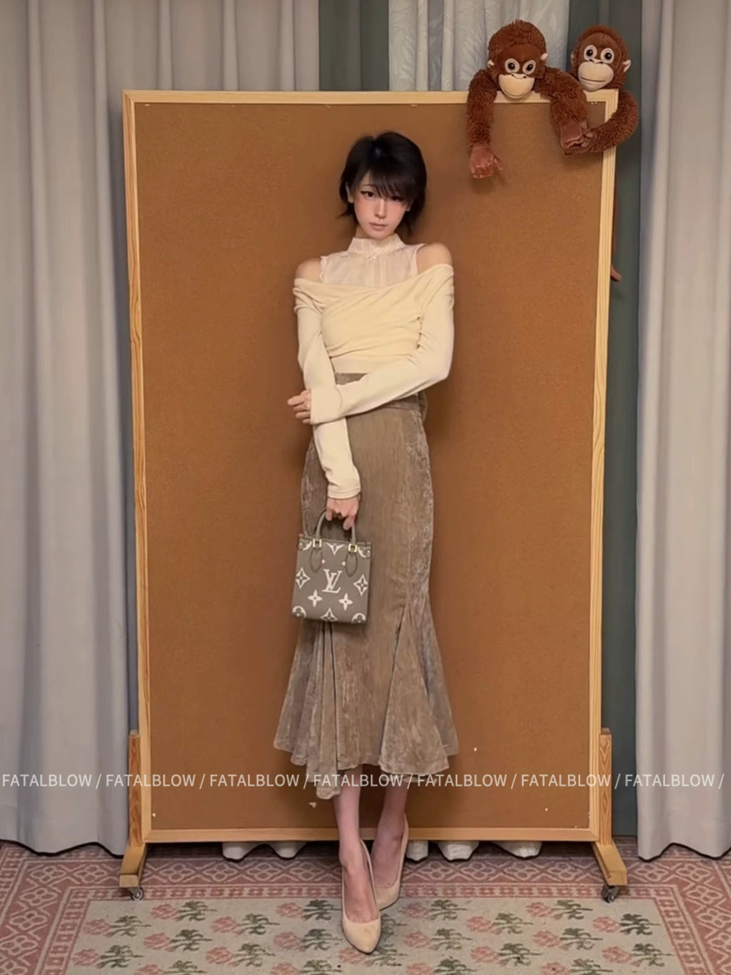 Women's Korean-Style Faux Two-Piece Knit Sweater & Fitted Mermaid Maxi Skirt Set