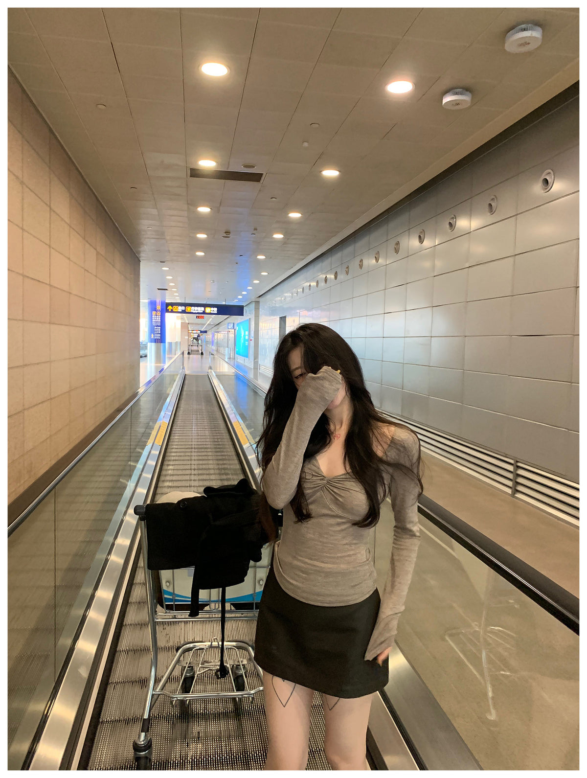 여성용 텐셀 울 V넥 트위스트 프론트 긴팔 탑