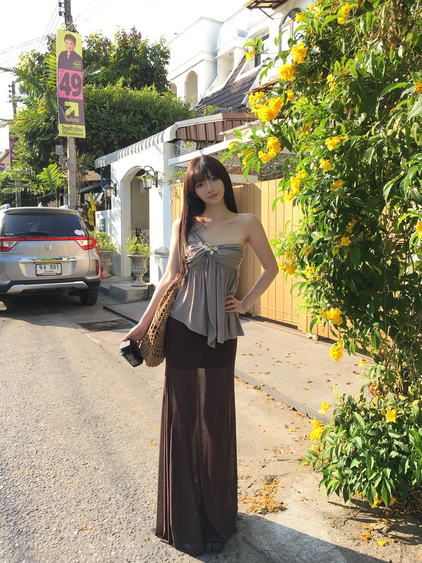 Asymmetric One-shoulder Halter Bandeau Top