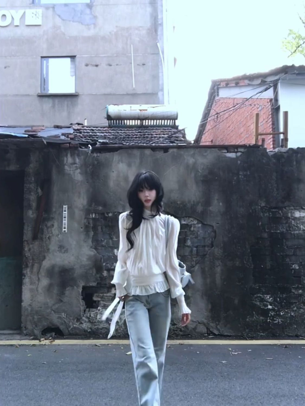 Slim-Fit Pleated Solid Shirt