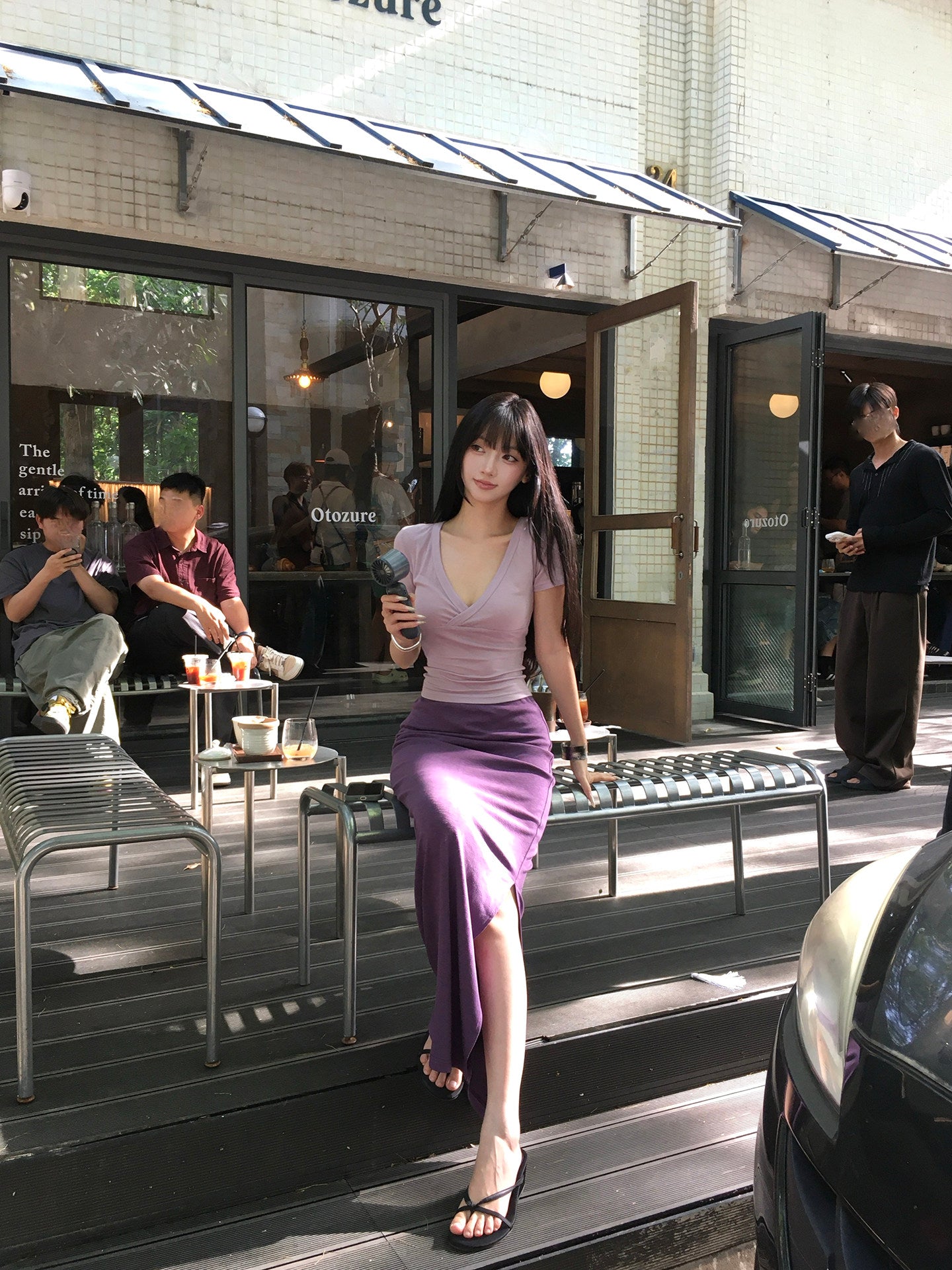Purple V-neck short-sleeve top
