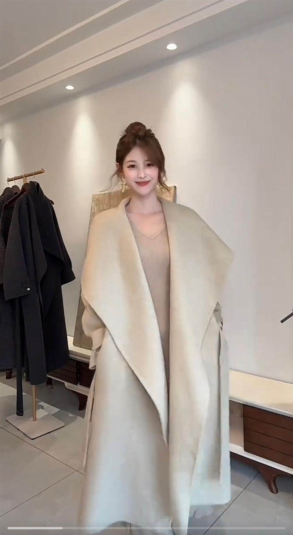 Women's Mid-Length Double-Faced Wool Coat
