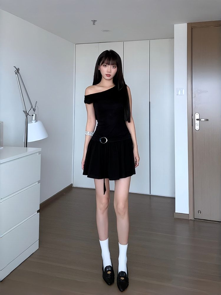 One Shoulder Ruched Black Dress Y2K Slim Fit Mini Dress