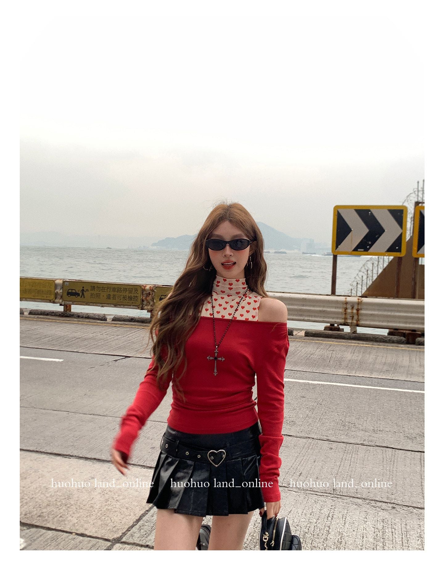 Heart Belt Pleated PU Leather Skirt