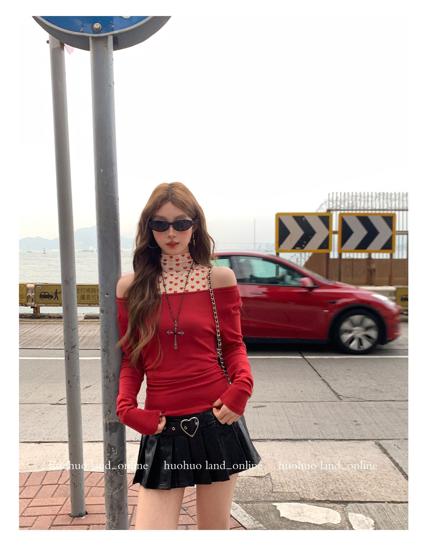 Heart Belt Pleated PU Leather Skirt