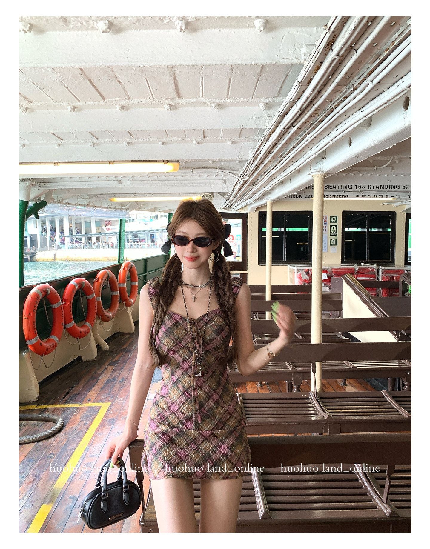 Vintage Plaid Waist-cinched Dress