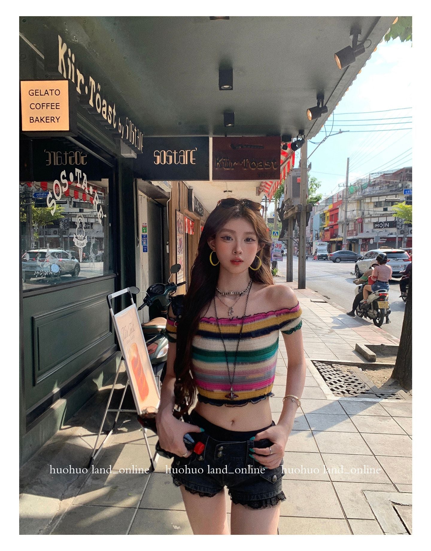 Color Block Striped Cropped T-shirt