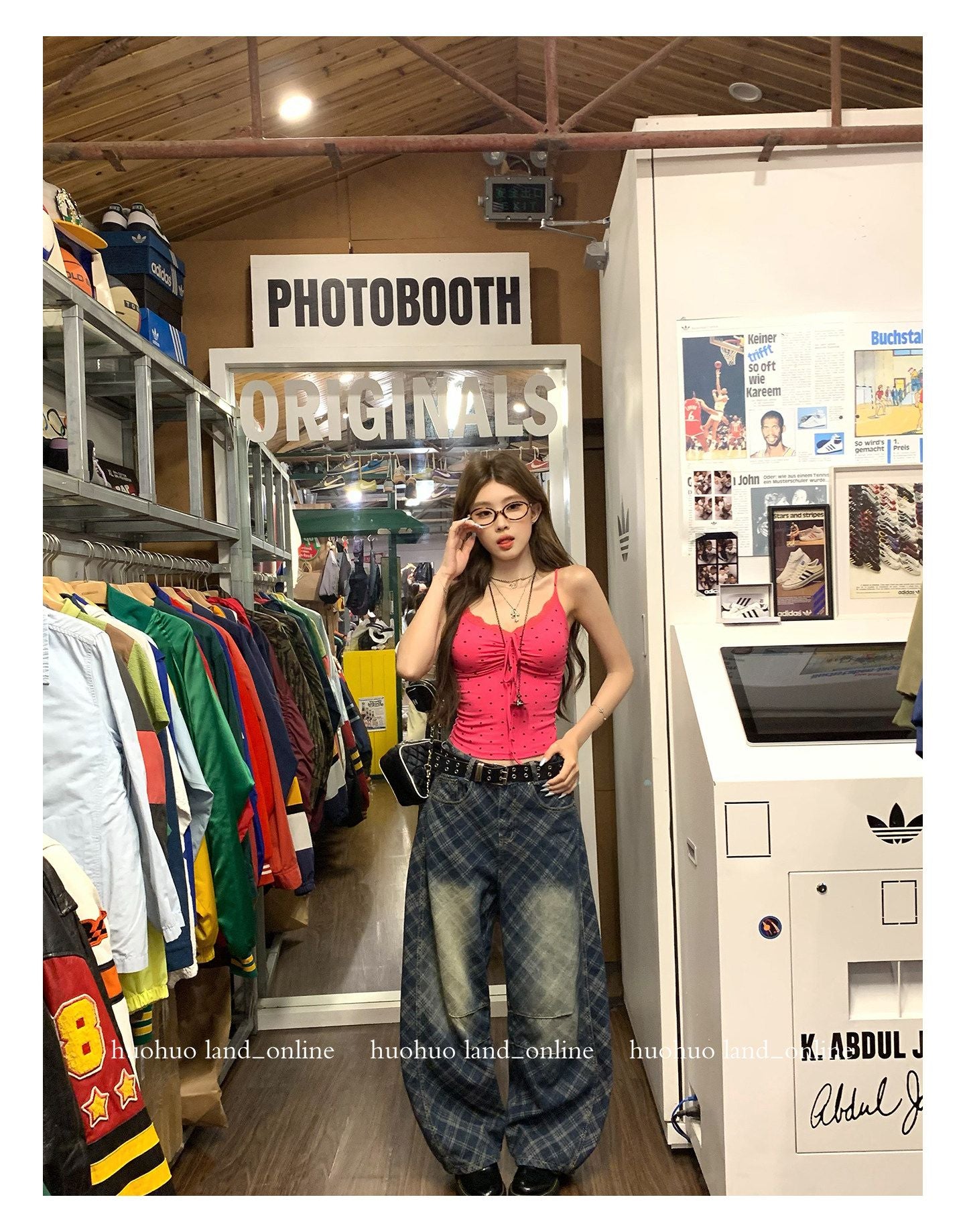 Mid-High Waist Argyle Curved Jeans