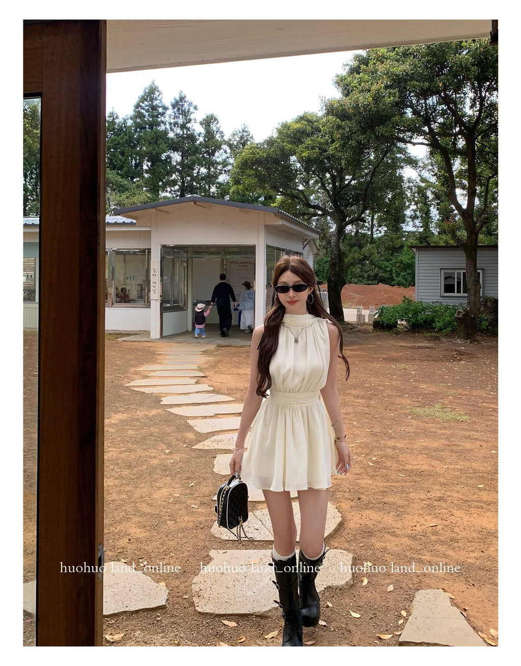 Sleeveless Dress with Ribbon Waist Tie